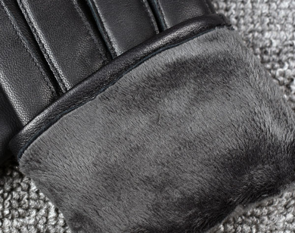 Μοντέρνα δερμάτινα γάντια με πολλά  μοντέλα με φιόνγκο