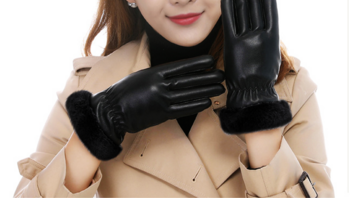 Дамски черни кожени ръкавици - четири модела