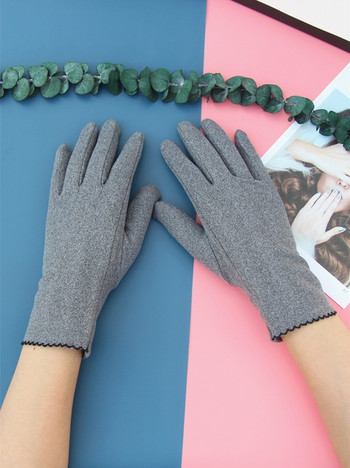 Едноцветни дамски ръкавици от вълна