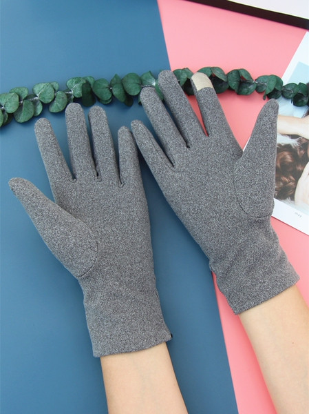Egyszínű női gyapjúkesztyű