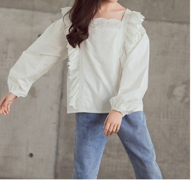 Stílusos, hosszú ujjú gyermekblúz lányoknak