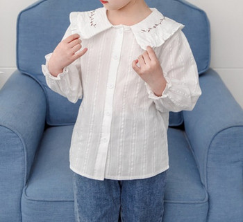 Модерна детска риза за момичета с овално деколте и копчета