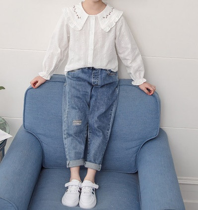 Modern gyereking lányoknak ovális nyakkivágással és gombokkal