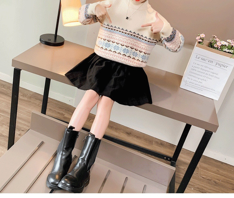 Moderna dječja bluza s uzorkom i dugim rukavima