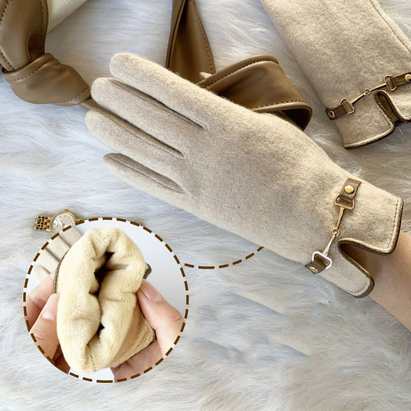 Mănuși moderne de lână pentru femei cu cataramă