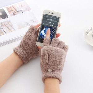 Ζεστά μαλακά γάντια με κοψίματα