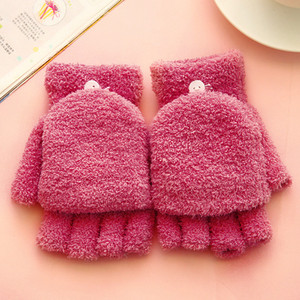 Ζεστά μαλακά γάντια με κοψίματα