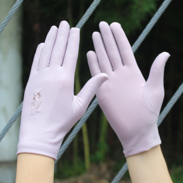 Thin women`s gloves - several models