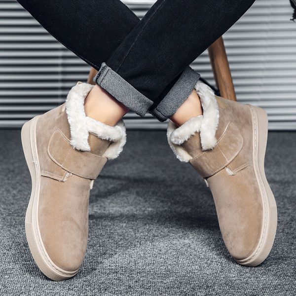 Férfi téli cipő puha béléssel és ragasztóval