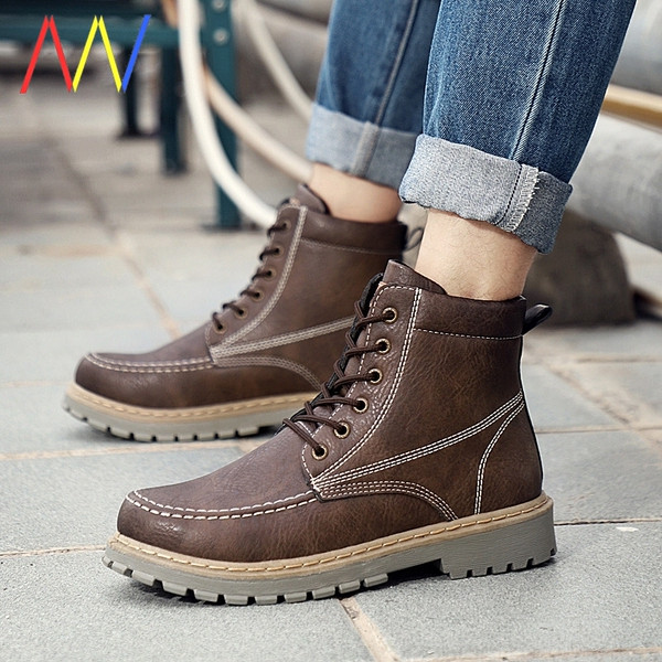 Χειμερινές casual μπότες από οικολογικό δέρμα - δύο μοντέλα