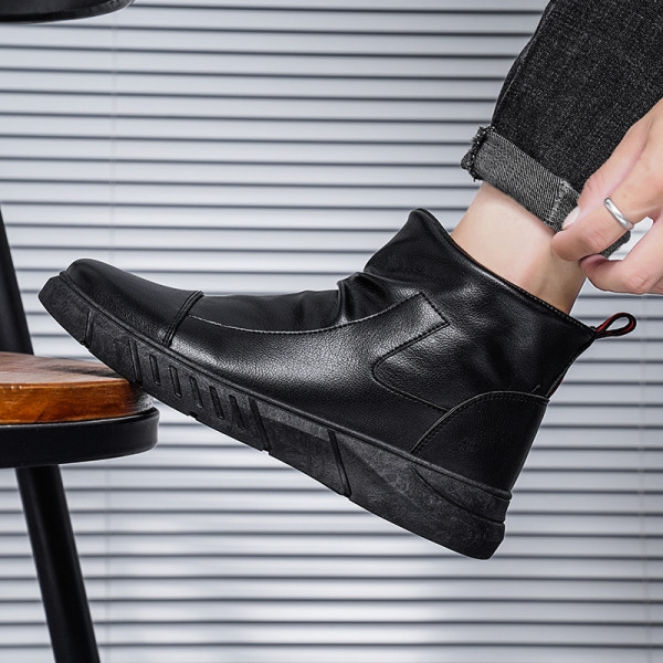 Ανδρικές έκο δερμάτινες μπότες με φερμουάρ και επίπεδη σόλα