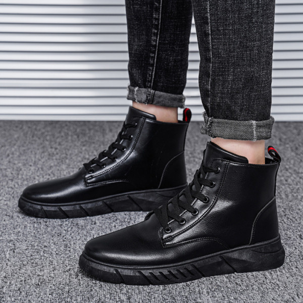 Férfi fűzős bőrcsizma - fekete színben