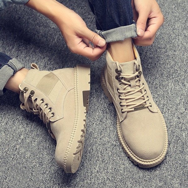 Férfi téli cipő fűzővel és lapos talppal