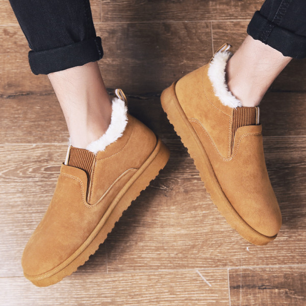 Alkalmi férfi csizma puha béléssel