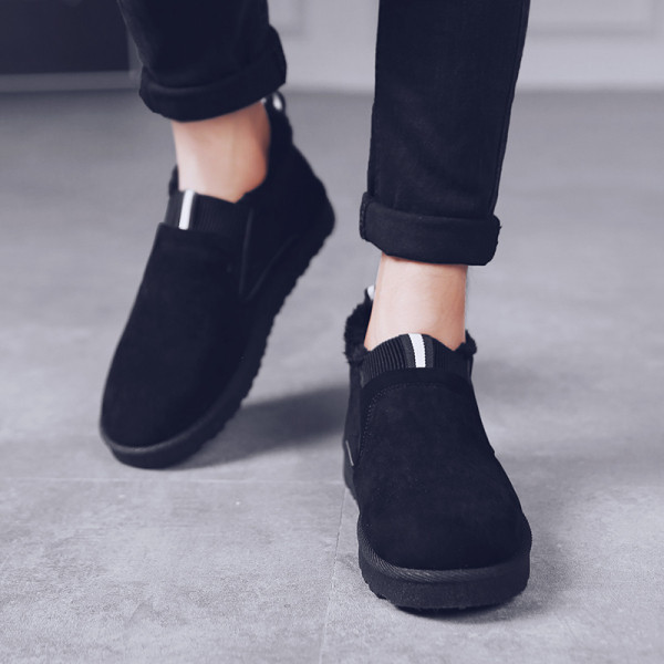 Alkalmi férfi csizma puha béléssel