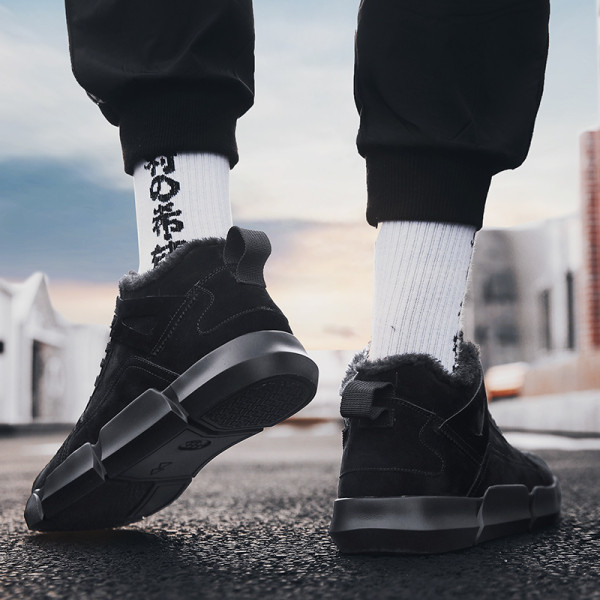 Eco velúrból készült alkalmi cipő meleg béléssel