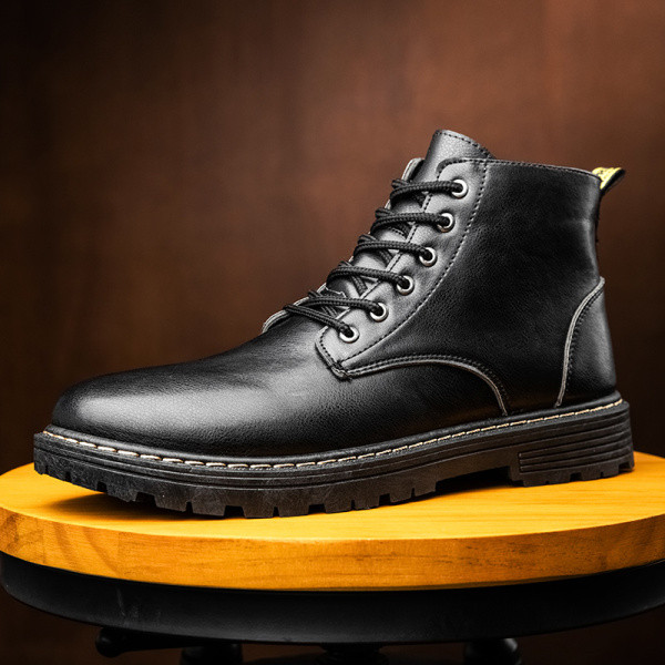 Új fűzős bőrcipő modell