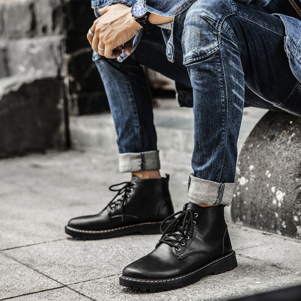 Új fűzős bőrcipő modell