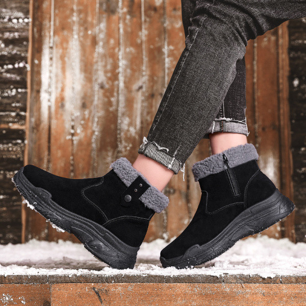 Téli csizma meleg béléssel és cipzárral