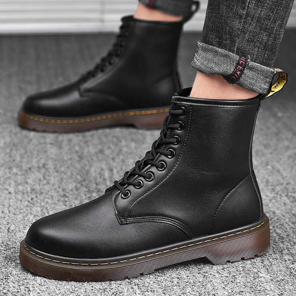 Férfi fűzős bőrcipő - fekete színben