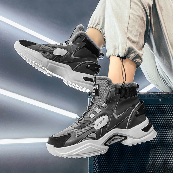 Alkalmi téli cipő fűzővel és meleg béléssel