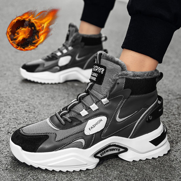 Alkalmi téli cipő fűzővel és meleg béléssel