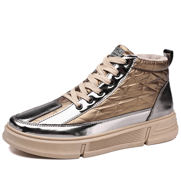 Férfi téli cipő puha béléssel és fűzővel