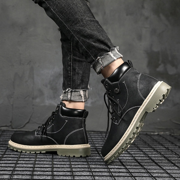 Durva talpú férfi téli cipő