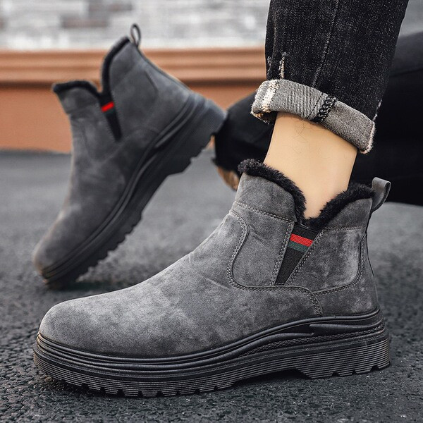 Modern férfi cipő meleg béléssel