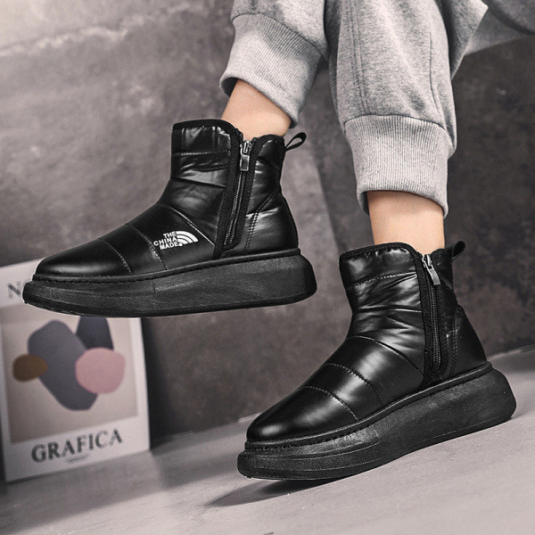 Vízálló férfi csizma meleg béléssel