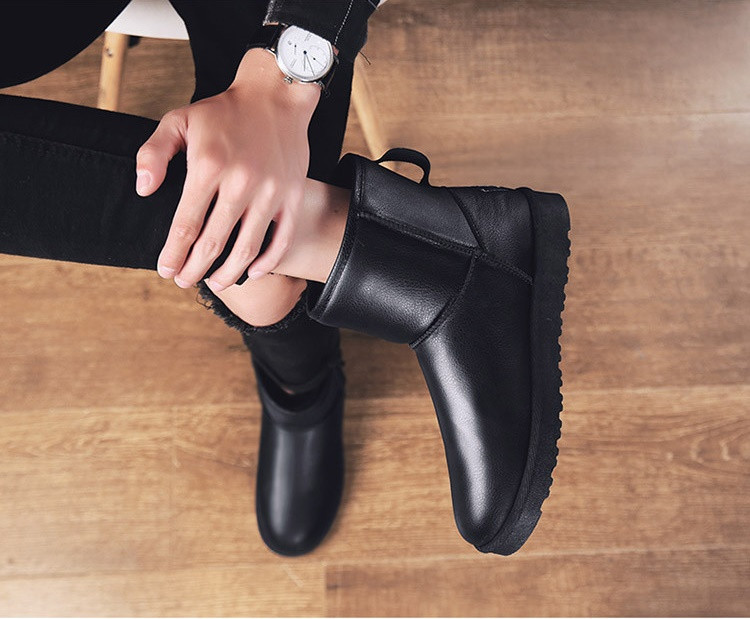 Eko bőrből készült férfi alkalmi csizma cipzárral és puha béléssel