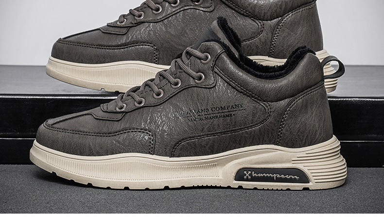 Meeste vabaaja tossud pehme voodri ja lameda tallaga