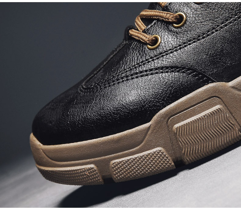 Férfi aktuális eco-bőr csizma fűzővel