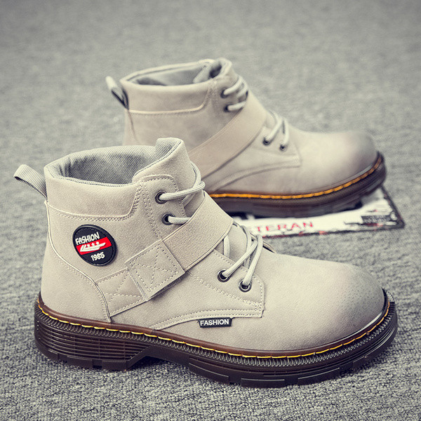 Vízálló férfi téli cipő lapos talppal