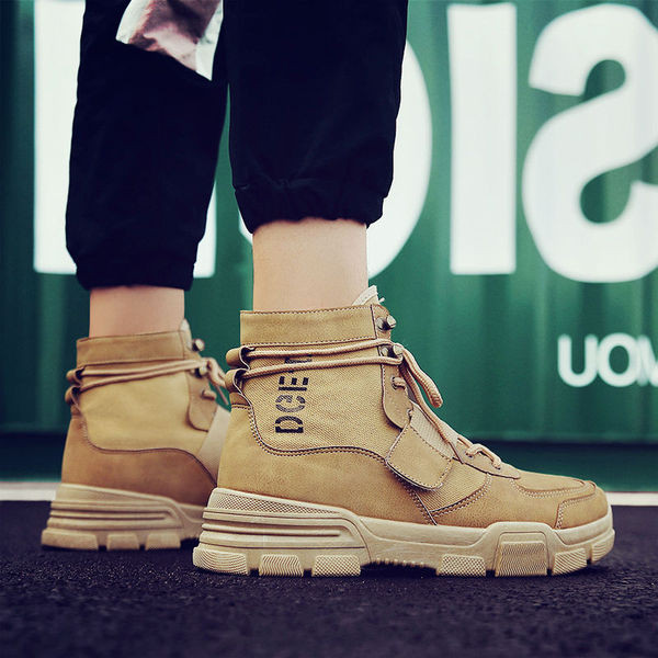 Modern férfi téli cipő fűzős