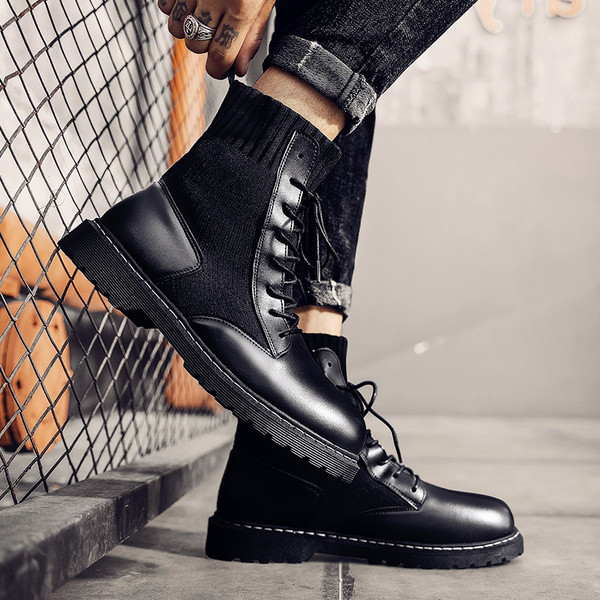 Férfi aktuális csizma műbőrből, fűzős