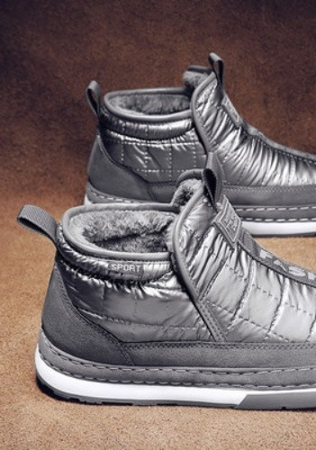 Alkalmi férfi cipő lapos talppal és puha béléssel