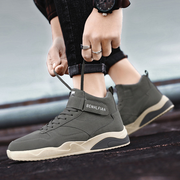 Új modell téli tornacipő meleg béléssel