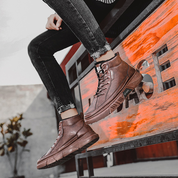 Férfi bőr tornacipő fűzővel és meleg béléssel