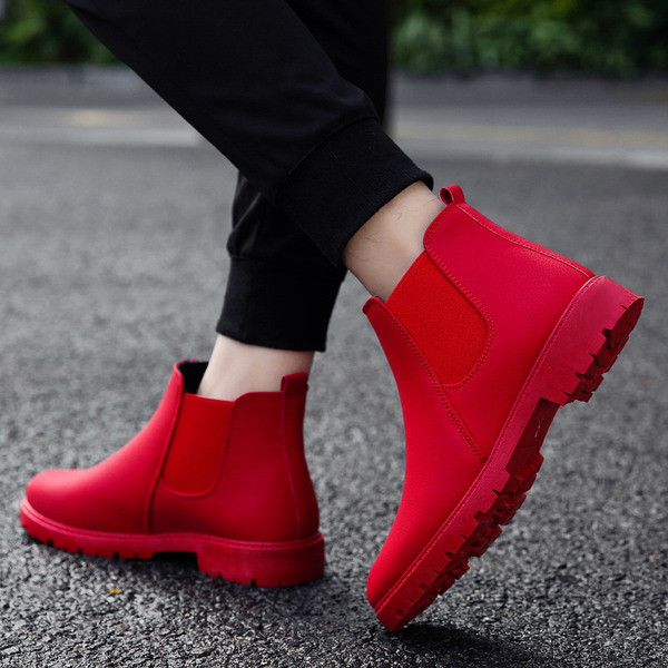 Aktuális férfi csizma eco bőrből sima modell