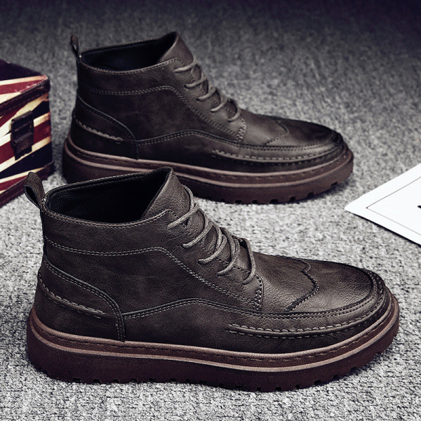 Eko bőrből készült lapos talpú férfi téli topcipő