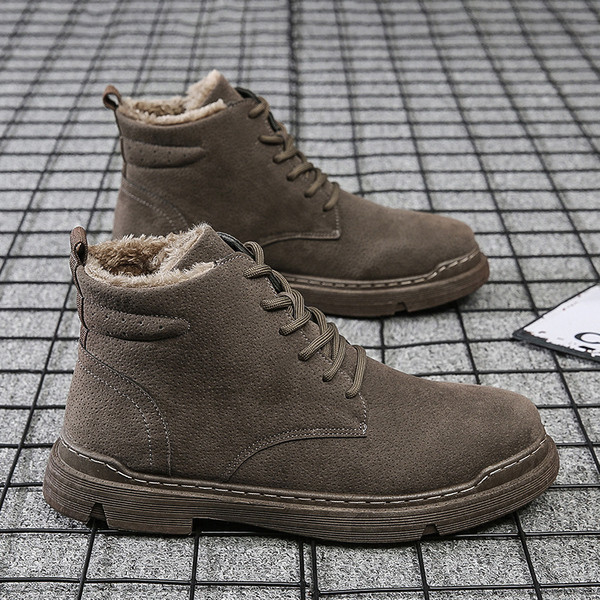 Férfi téli cipő meleg béléssel és fűzővel