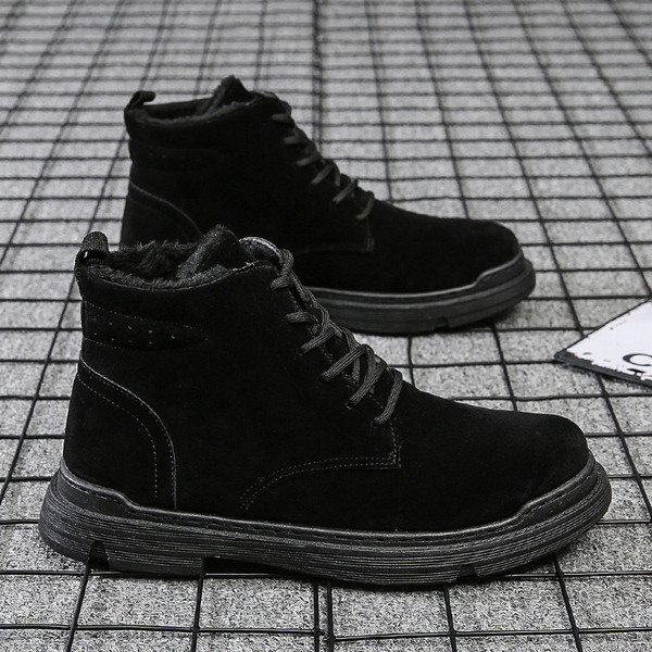 Férfi téli cipő meleg béléssel és fűzővel