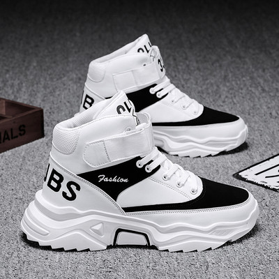 Ανδρικά χειμερινά αθλητικά παπούτσια με επιγραφές και λουράκια βελκρό