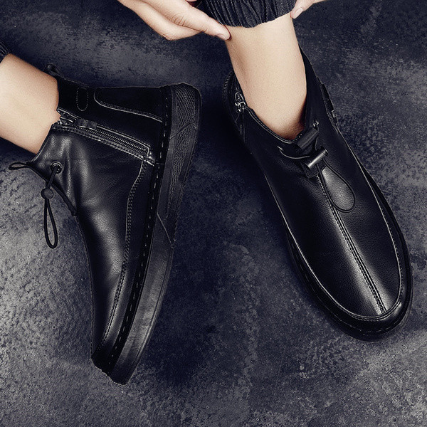 Stílusos férfi téli cipő puha béléssel és lapos talppal