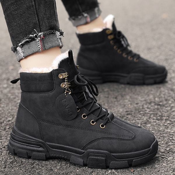 Sooja voodri ja paeltega meeste talvejalatsid