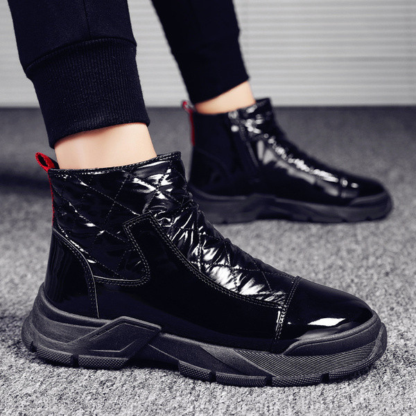 Aktuelne muške zimske cipele od eko kože sa ravnim đonom