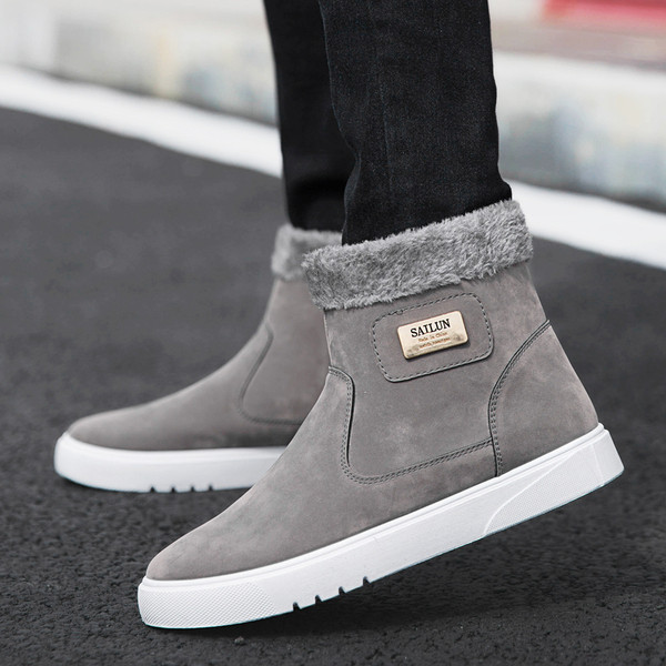 Alkalmi férfi csizma lapos talppal és pehellyel