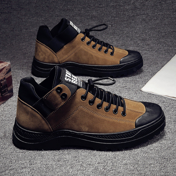 Férfi aktuális téli cipő lapos talppal és fűzővel