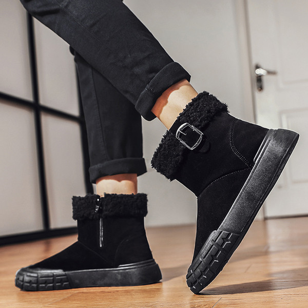 Aktuális férfi csizma csattal és meleg béléssel